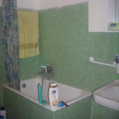 בית הארחה In Italy סקיו
