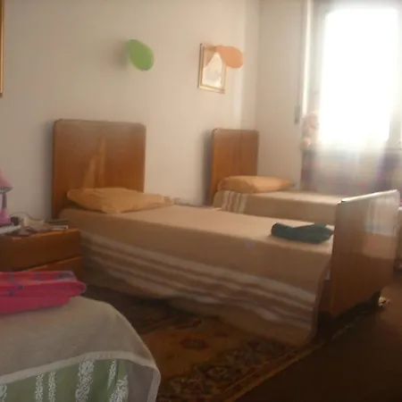 בית הארחה In Italy סקיו